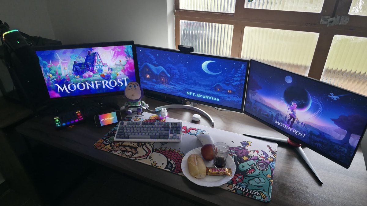 NFT_BruhVibe's tweet image. Starting the day with a good breakfast
☕🍞🍫 

Looking forward to exploring the universe of @MoonfrostGame    🌙 ✨
Discord: nft_bruhvibe

#NFT #Gaming #SetupVibes