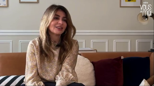 #Lesamis Retrouvez la superbe interview de notre belle <a href="/juliezenattioff/">Julie Zenatti</a> pr #Entrevousetmoi  en #replay à ce lien ! 1 grand merci #DominiqueLagrouSempere pr ce magnifique entretien :)
bonne découverte à ts ! et n'hésitez pas à découvrir #Lechemin !
-> jzenatti.forumactif.com/t8531-entre-vo…
🥰🎼