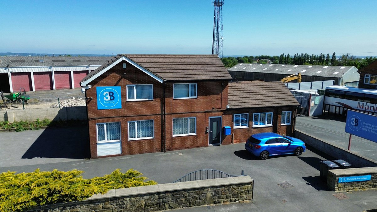 Now Available: 25 Bradford Road. Up to 1,352 sq ft. #Leeds #ToLet #Office #BHT bhtsurveyorsleeds.co.uk