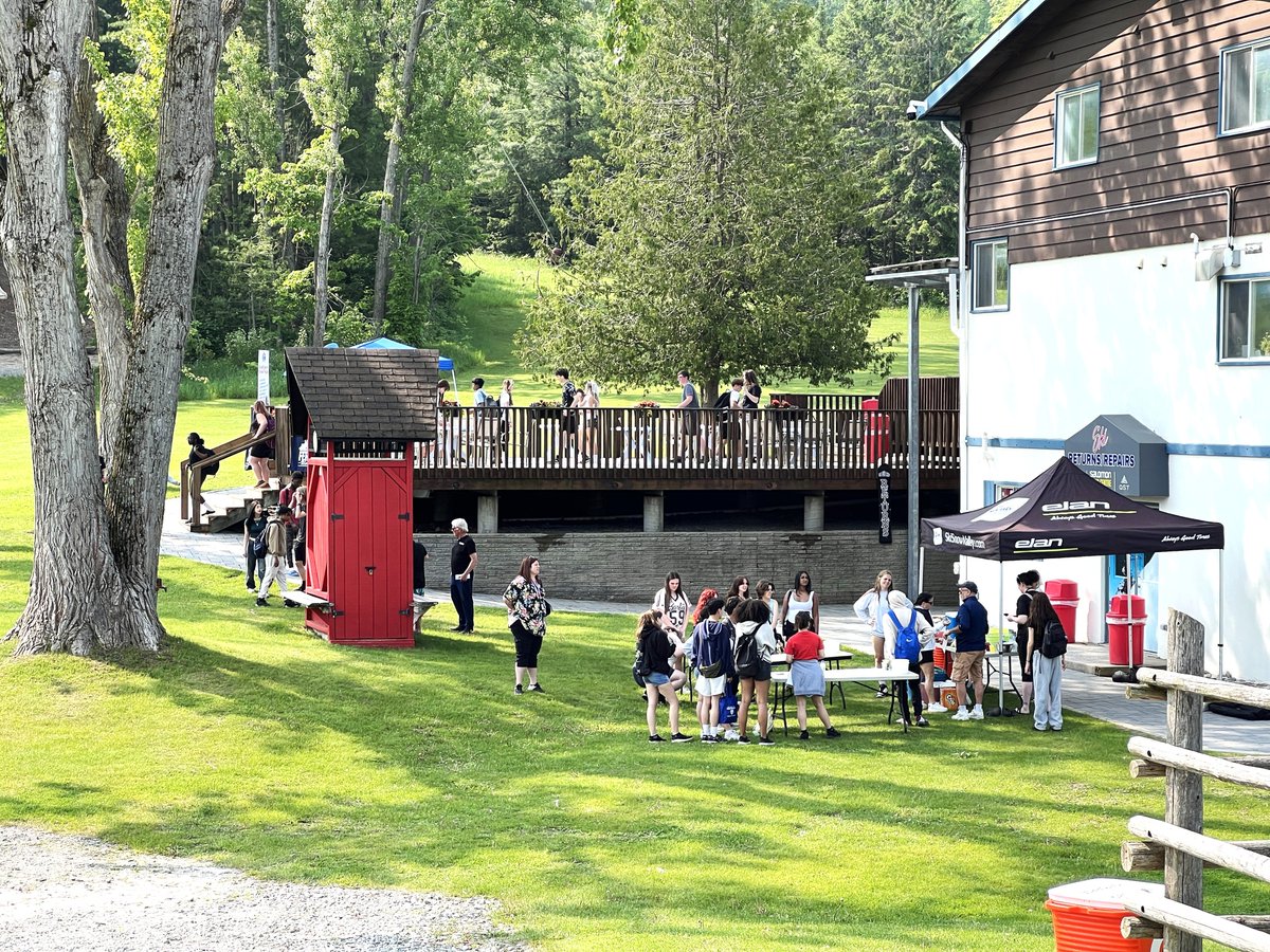 On June 4 SCDSB students attended the Canadian High School #HospitalityChallenge!

This challenge provides students in hospitality and #Tourism programs with the opportunity to #Explore future career pathways, build essential skills, and connect with peers and industry leaders.👨‍🍳