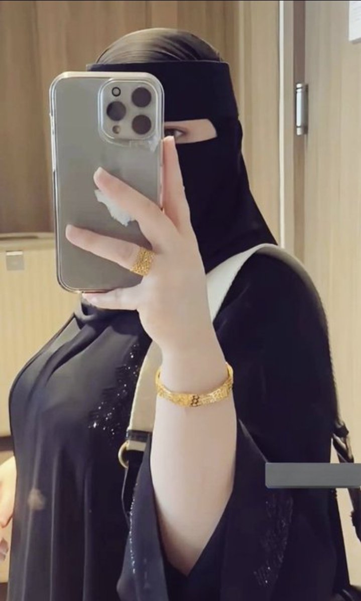 محتاجه فحل الليله ينيكني بكسي وطيزي

رد