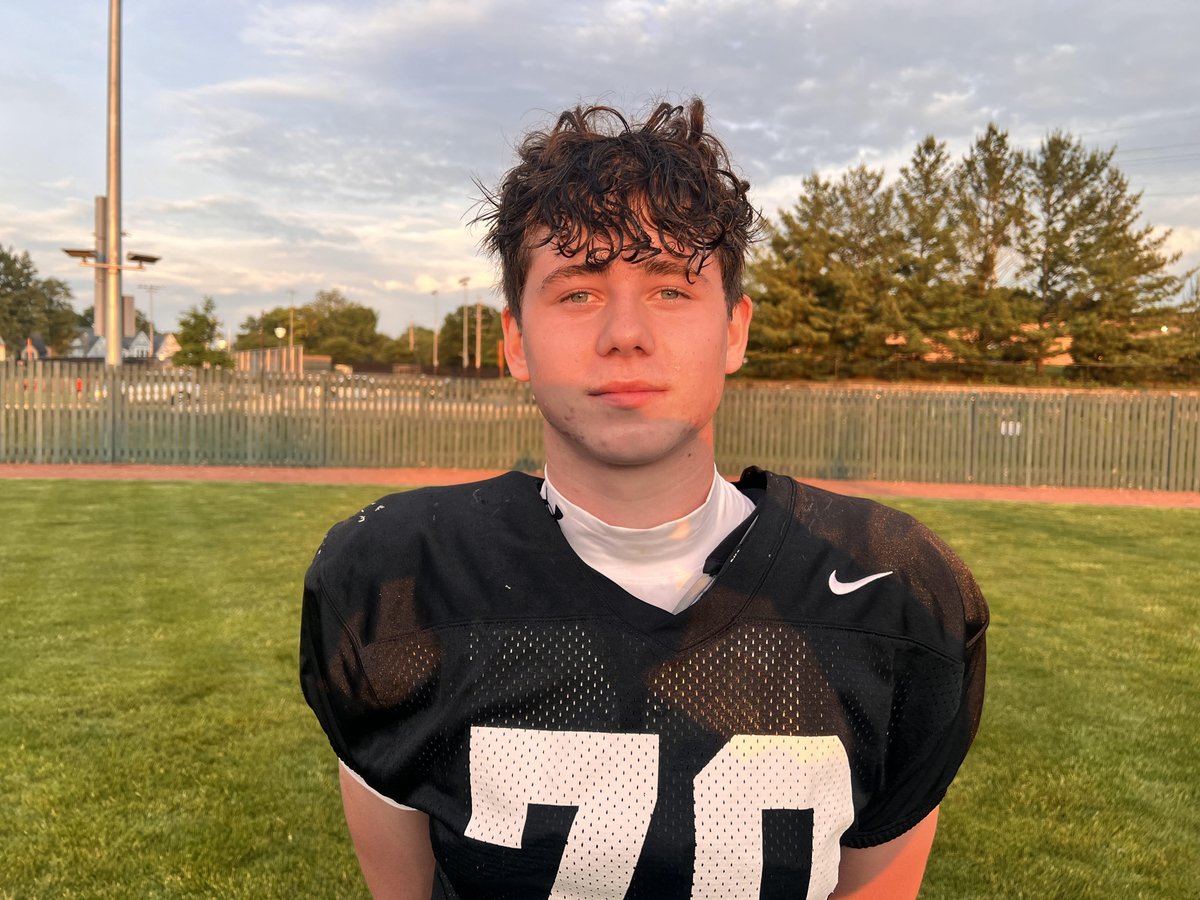 Timothy “EDGYTIM” OHalloran (@edgytim) on Twitter photo Hinsdale Central <a href="/HCRedDevilFB/">Hinsdale Central Red Devil Football</a> 2027 DL <a href="/TomRiordan0/">Tommy Riordan</a> Tommy Riordan was impressive last week at the <a href="/football_ncc/">NCC Football</a> mega camp and Riordan recaps his latest camp travels here edgytim.rivals.com/news/dl-riorda… Hinsdale Central <a href="/HCRedDevilFB/">Hinsdale Central Red Devil Football</a> 2027 DL <a href="/TomRiordan0/">Tommy Riordan</a> Tommy Riordan was impressive last week at the <a href="/football_ncc/">NCC Football</a> mega camp and Riordan recaps his latest camp travels here edgytim.rivals.com/news/dl-riorda…