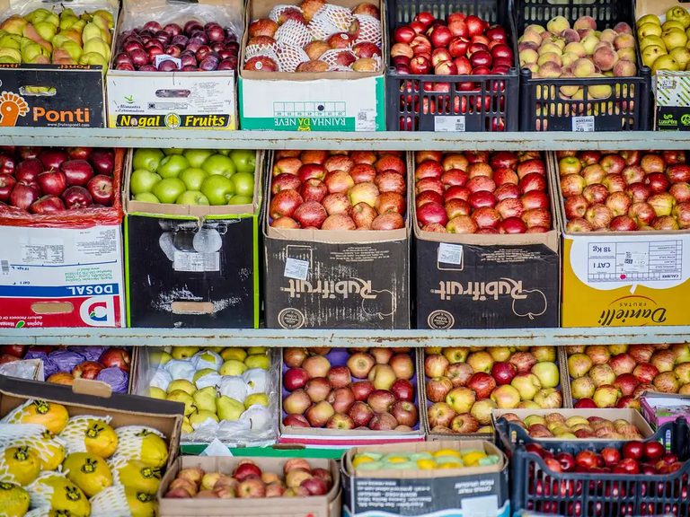 CanalGov (@canalgov) on Twitter photo ECONOMIA | Com preços de alimentos em queda, inflação fica em 0,26% em maio, aponta <a href="/ibgecomunica/">IBGE Comunica</a>.
Desaceleração teve impacto dos alimentos, cuja inflação caiu para 0,17%, ante 0,82% em abril.
Leia na Agência Gov: trk.ebc.com.br/4Xpwi.
📷Rafa Neddermeyer/ <a href="/agenciabrasil/">Agência Brasil</a> ECONOMIA | Com preços de alimentos em queda, inflação fica em 0,26% em maio, aponta <a href="/ibgecomunica/">IBGE Comunica</a>.
Desaceleração teve impacto dos alimentos, cuja inflação caiu para 0,17%, ante 0,82% em abril.
Leia na Agência Gov: trk.ebc.com.br/4Xpwi.
📷Rafa Neddermeyer/ <a href="/agenciabrasil/">Agência Brasil</a>