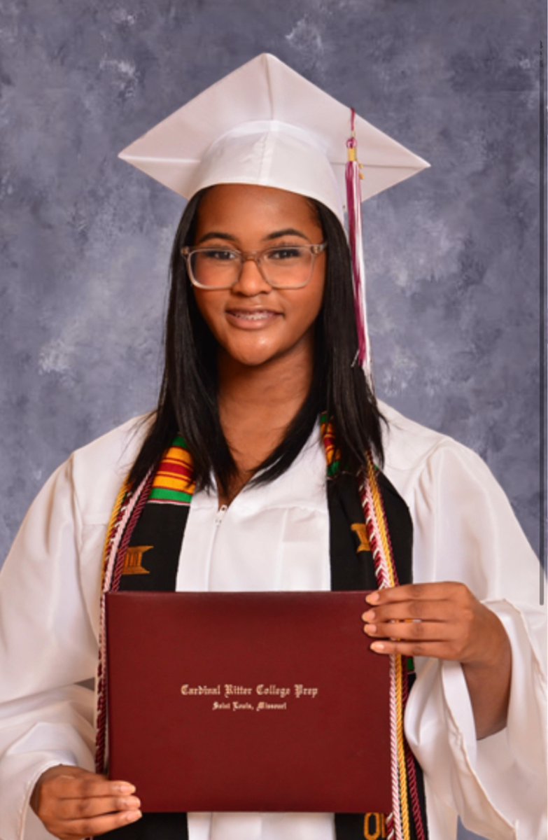 Congratulations to another Black Girl Doing STEM! Moriah Gurlly recently graduated from Cardinal Ritter College. Moriah plans to major in health sciences at the University of Cincinnati. Her career goal is to become a radiologist specializing in MRI and CT scanning.