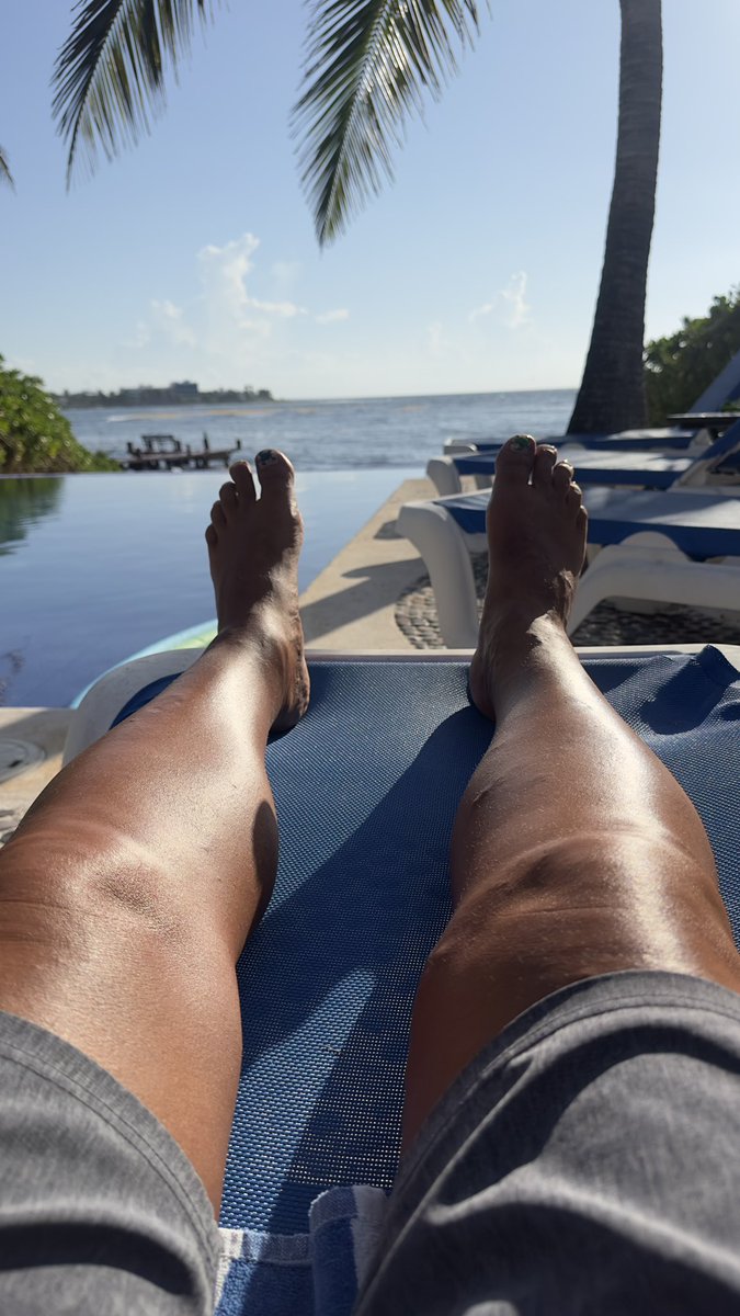 Hola Martes 
And yes we are coming home soon just not today