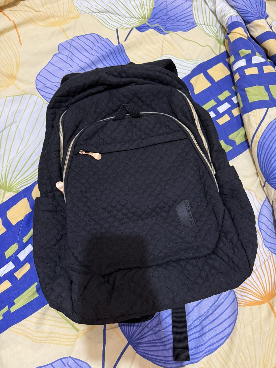 v1ooooo_ tweet media