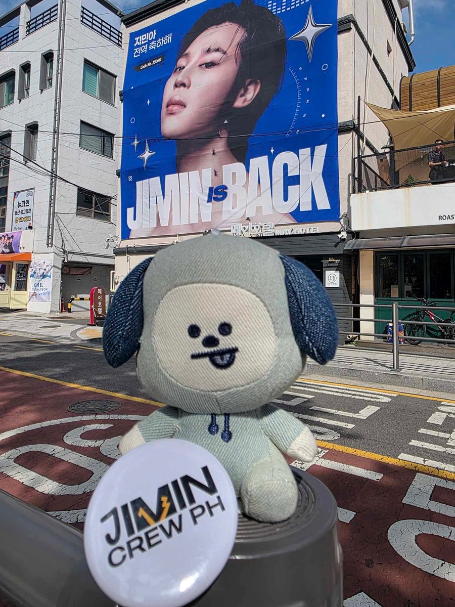✦ 𝗝𝗜𝗠𝗜𝗡 𝗜𝗦 𝗕𝗔𝗖𝗞 ✦
<Large Banner #Jimin AD>

by <a href="/ALLFORJIMIN_KOR/">올포지민</a> &amp; <a href="/JIMINMoonRising/">MOONRISING_CHINA</a>

 🗓 06.10 — 06.15
📍 May Hotel (opposite of HYBE)

➖
JIMIN LIGHTS TOMORROW
#LastSunsetTillJimin
#내일이면_지민이_만날수있어
#JIMIN_IS_BACK