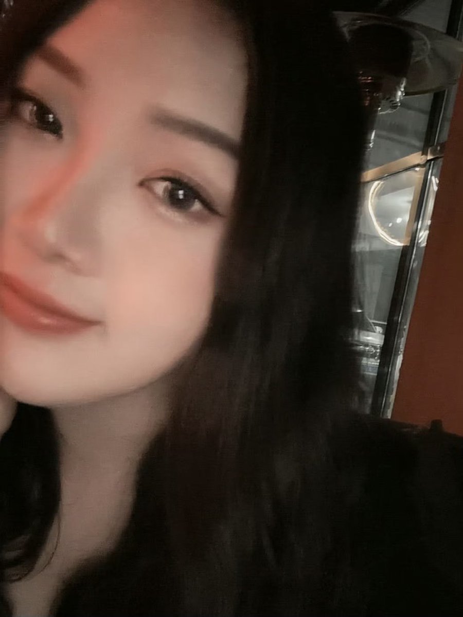 0Faity's tweet image. 幼稚的人听情话，成熟的人看细节，爱不是三言两语，我也不再是十七八岁
#墨尔本