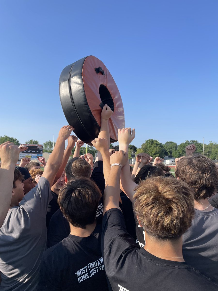 Warsaw Tiger Football tweet media