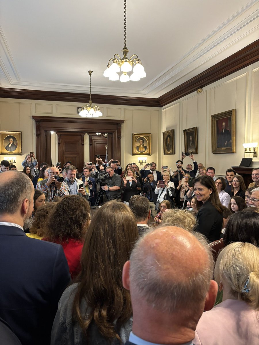 Ed Tarnowski (@edtarnowski) on Twitter photo SB 295 is signed! Milton Friedman’s vision for true universal educational choice is now law of the land in New Hampshire
Thank you for your leadership, Governor <a href="/KellyAyotte/">Governor Kelly Ayotte</a>! SB 295 is signed! Milton Friedman’s vision for true universal educational choice is now law of the land in New Hampshire
Thank you for your leadership, Governor <a href="/KellyAyotte/">Governor Kelly Ayotte</a>!