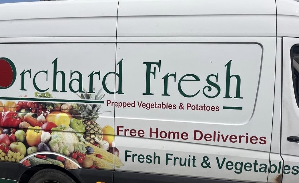 Sincere thanks to Martin &amp; Ross McQuillan of Orchard Fresh for sponsoring healthy snacks for this evenings final V Clan na Gael. 🧡🙌🏻