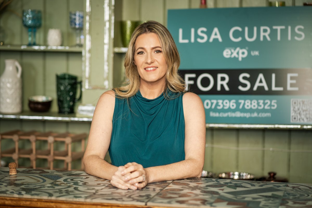 Our premium partner Lisa Curtis Estate Agents offers a flexible service to suit you.
Raised in #Rhiwbina and with family still here, Lisa focuses on #NorthCardiff &amp; #Caerphilly. She can provide a free valuation with no obligation. lisacurtis.exp.uk.com #estateagents