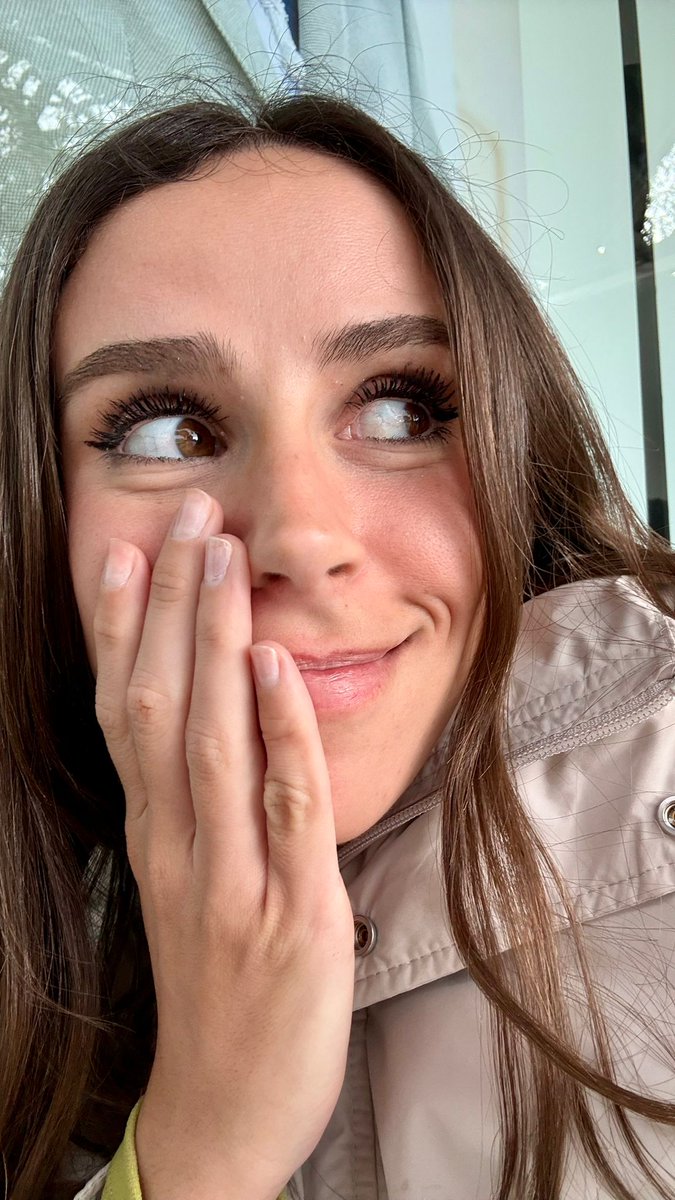 mariaspeakseng's tweet image. Este año, @sergiojramos_ y yo formamos parte de la lista Forbes 30 Under 30 de @Forbes_es 😱✨

Y la María de 12 años todavía sigue procesando cómo ha ocurrido todo esto 🥺🧵