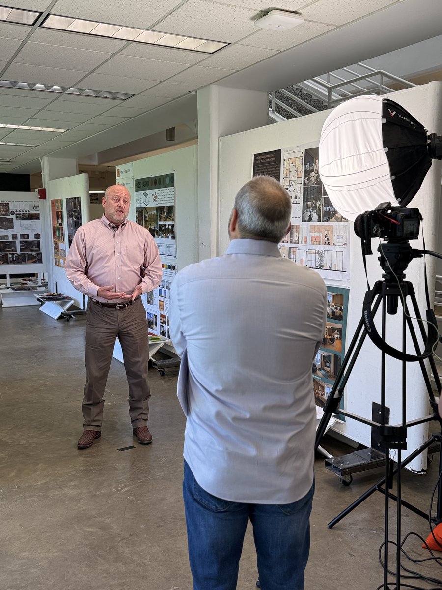KAIenterprises's tweet image. KAI was interview ready at UTA! A good day when our colleagues return to their alma mater—this time on the other side of the table. Aleksandar Milenkov, Tobin Ezekwesili, James Lawrence, and Richard Long are sharing how UTA helped shape their path.
#TransformingCommunities