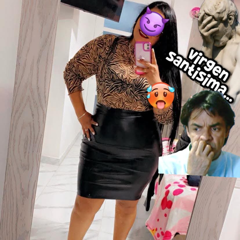 Les dejo una fotito de mi esposa! Que creen que lleve abajo cachetero o tanga?