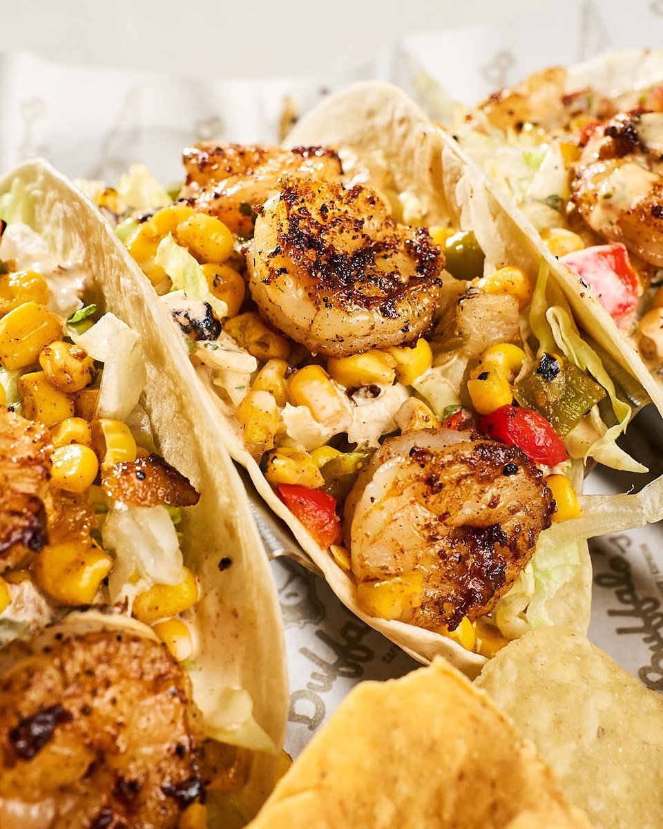 BuffalosAcworth's tweet photo. Light, fresh, full of flavor 🦐 The Asian Shrimp Bowl and Grilled Shrimp Tacos are go-to favorites for a reason 😋 https://t.co/65PJqI2ou8