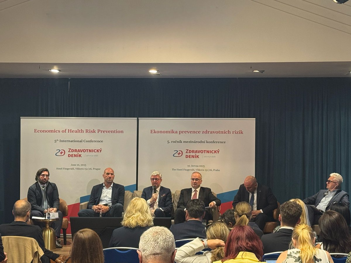 👀 Sledujte ŽIVĚ konferenci Zdravotnického deníku: facebook.com/share/v/1AQcoh…

👉🏼 Právě probíhá poslední debata dnešní konference na téma Zdravá populace, silná ekonomika.