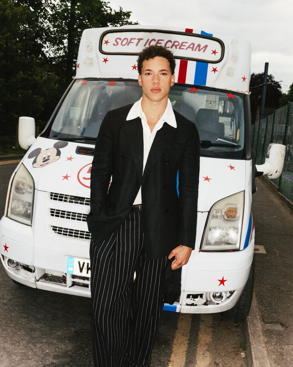 Louis III Fronts MMSCENE Magazine June Digital Cover - See more here: malemodelscene.net/mmscene-magazi…