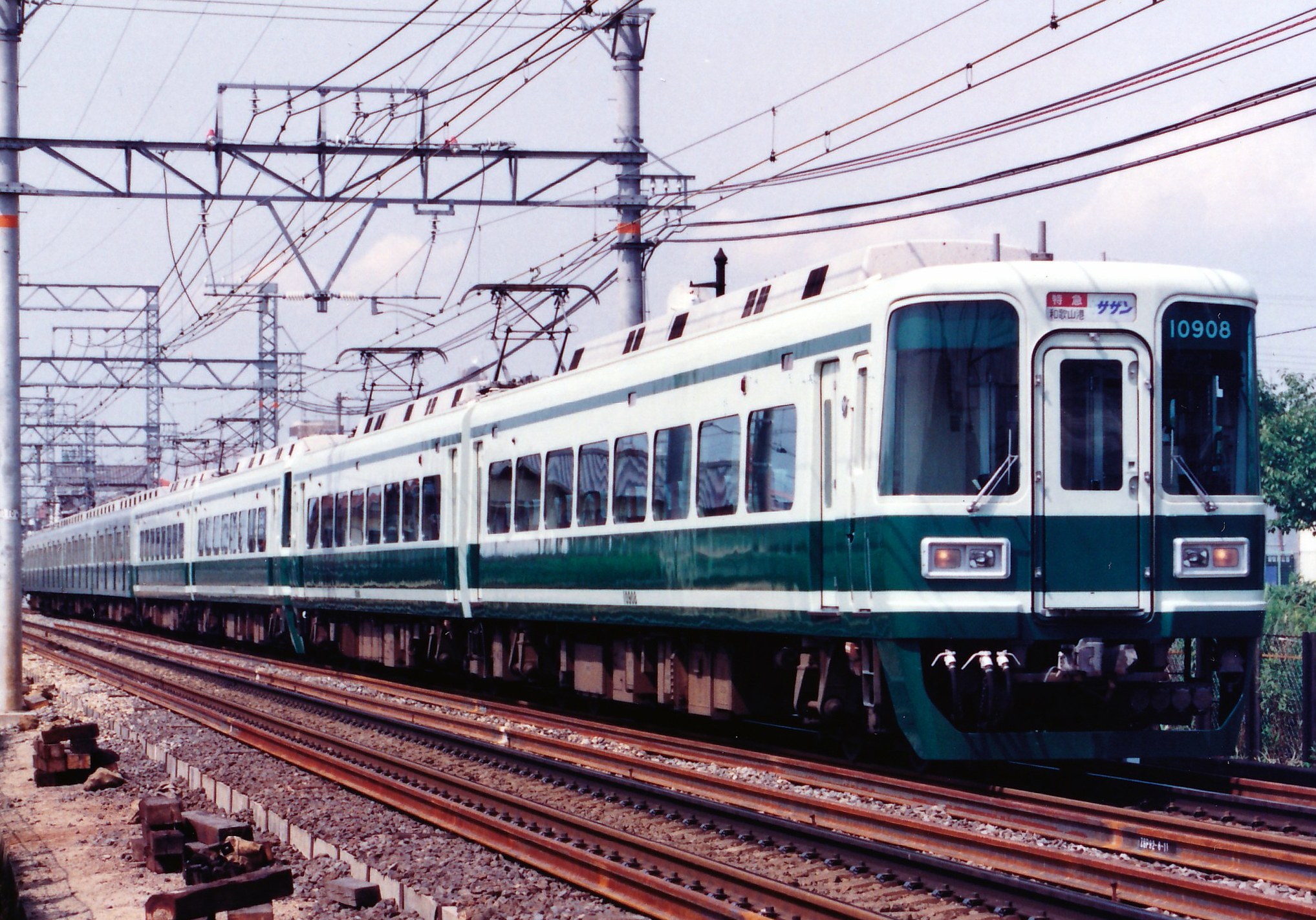 南海7000系(旧塗装)冷房改造車4両セット 南海7000系(旧塗装)冷房改造車4両セット 南海7000系非冷房