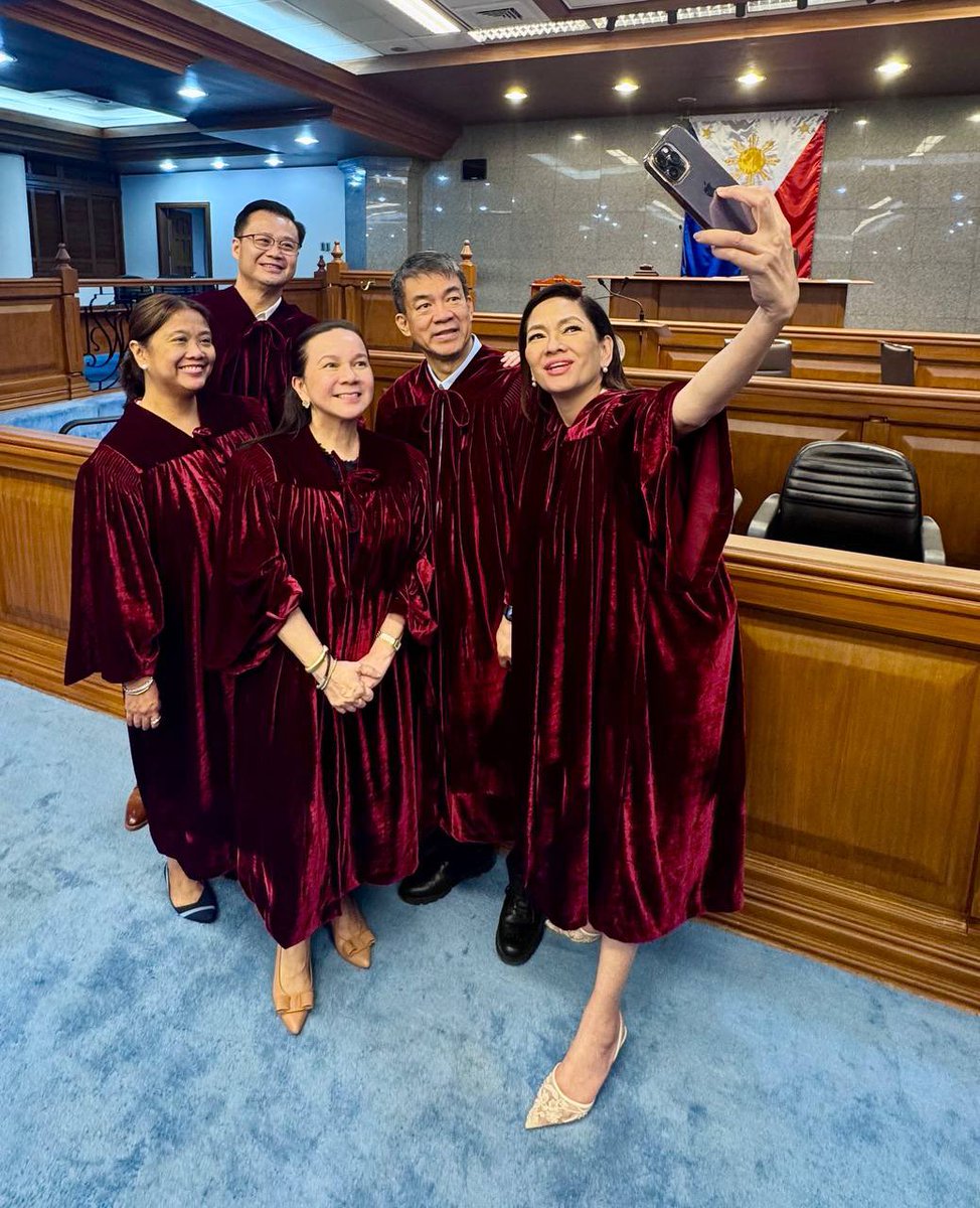 Magnificient 5 na mga Senator-Judges!
#Binay #Gatchalian #Hontiveros #Pimentel #Poe