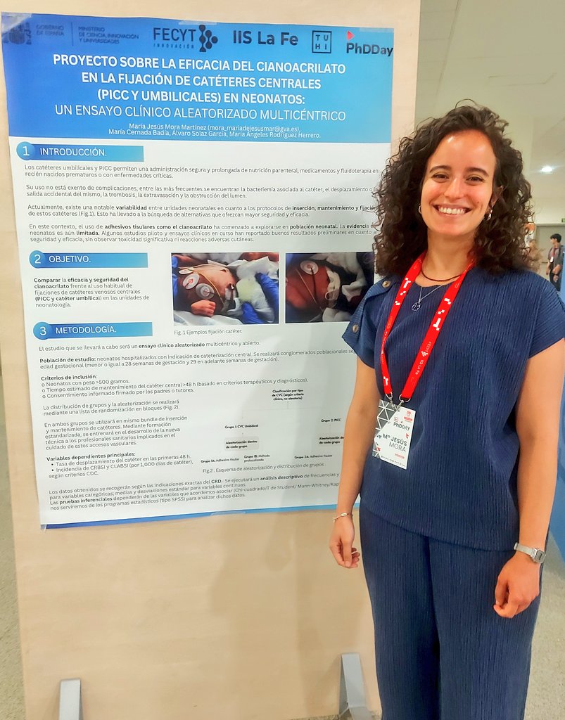 pediatrialafe's tweet photo. Representación de #pediatrialafe en #PhDDay @IISLaFe de la mano de M. Jesús Mora, EIR2 #Pediatria y Andrea Sánchez, enfermera del Grupo de investigación Clínica y Traslacional en Cáncer. Oncología Pediátrica @IISLaFe https://t.co/C3QNCm9VlC