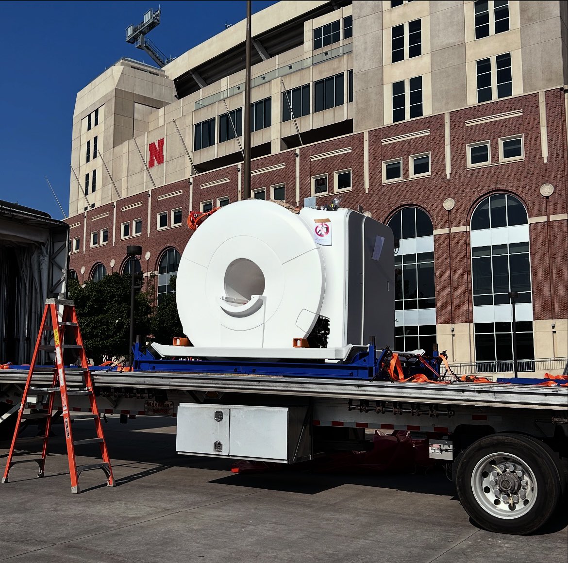 HillarySchwarb's tweet image. She’s here!! Big day around here. #UNLresearch #UNLpsych