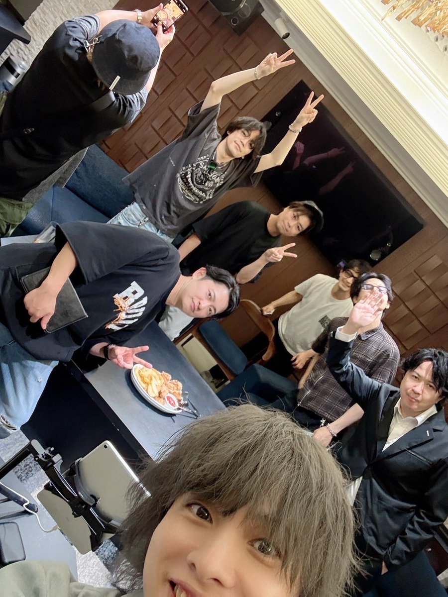 来てますっ‼️
#ツダケンお誕生日会2025 🤣
観てねっ😆

instagram.com/2_da_ken/