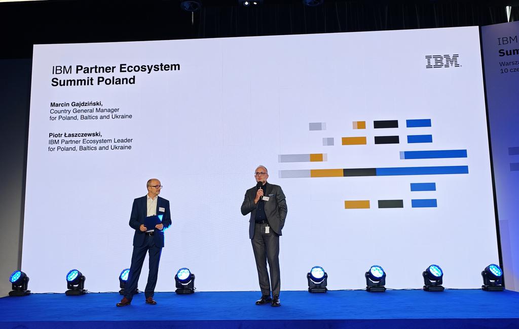 Konferencję otworzyli Marcin Gajdziński, Country General Manager IBM Polska oraz Piotr Łaszczewski, IBM Partner Ecosystem Leader na Polskę. #IBMBPSummitPoland