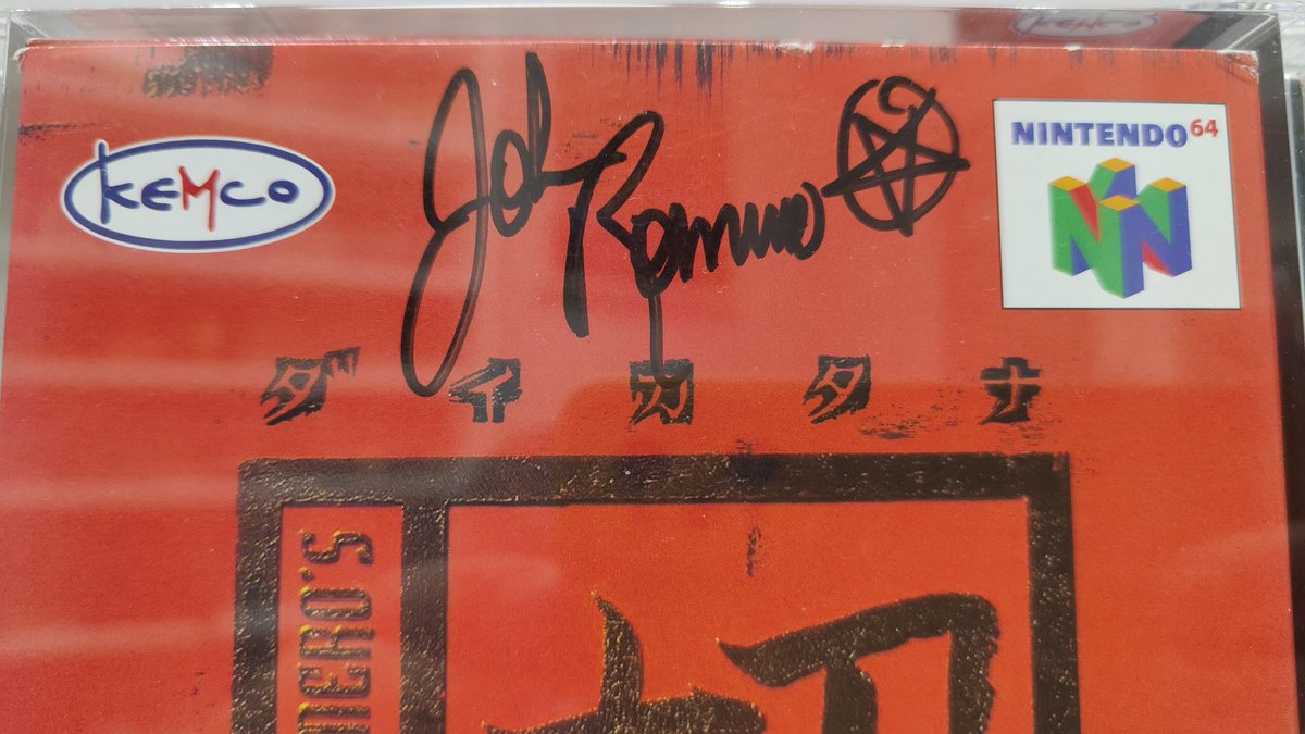 Txuitxe's tweet photo. Está sobremesa he estado catando un rato Daikatana para #n64 el cuál tengo la suerte de tenerlo firmado por @theromero un placer haberlo podido conocer.
Muchas gracias @RetroBarcelona por traerlo al evento.
#daikatana #n64 #jhonromero https://t.co/pRg4c9leCJ