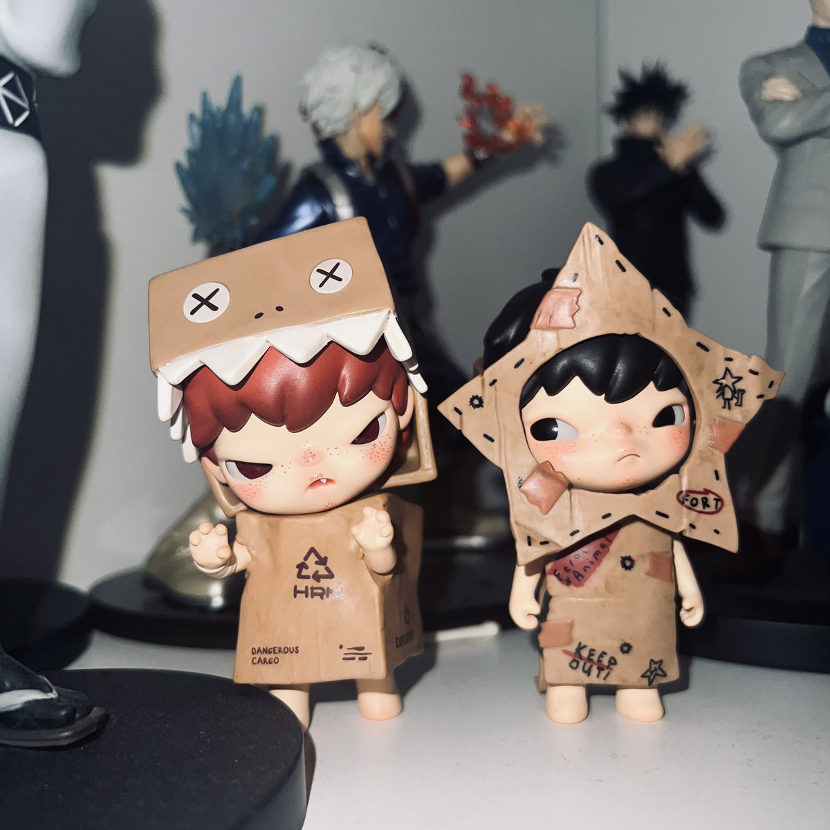 skiee3e's tweet image. labubu❌ hirono✅

( I have another coming today plus a skullpanda! )