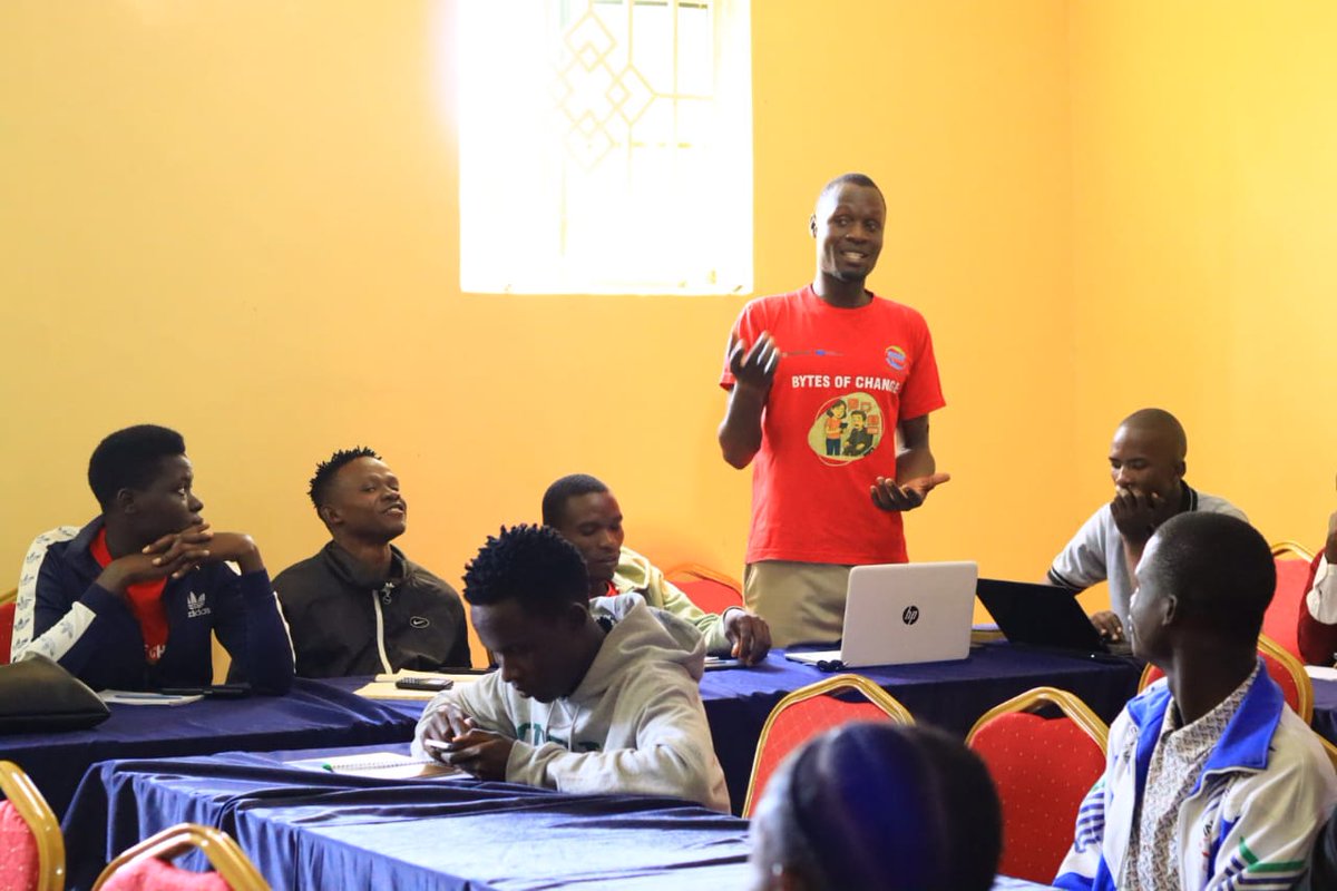 HEDSOorg's tweet image. ON THE GROUND in Busia
After a powerful 3-day training, we’re now equipping  passionate trainers with tools to fight online scams, harassment &amp;amp; exploitation.

They’re our digital defenders rising to protect their communities.
#BytesOfChange #SafeOnlineBusia #WomenOnline