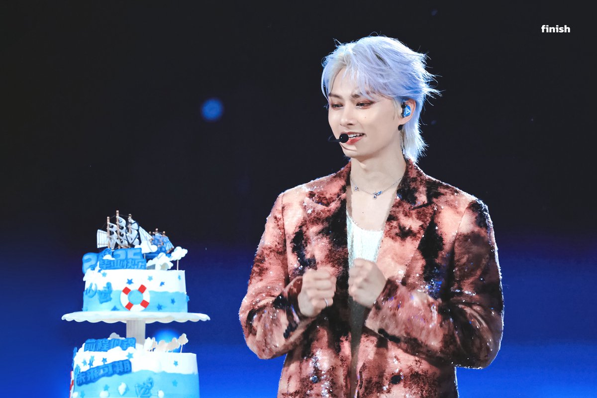 finish0610's tweet image. 250610

#준 #JUN #문준휘 #文俊辉 #세븐틴 #SEVENTEEN