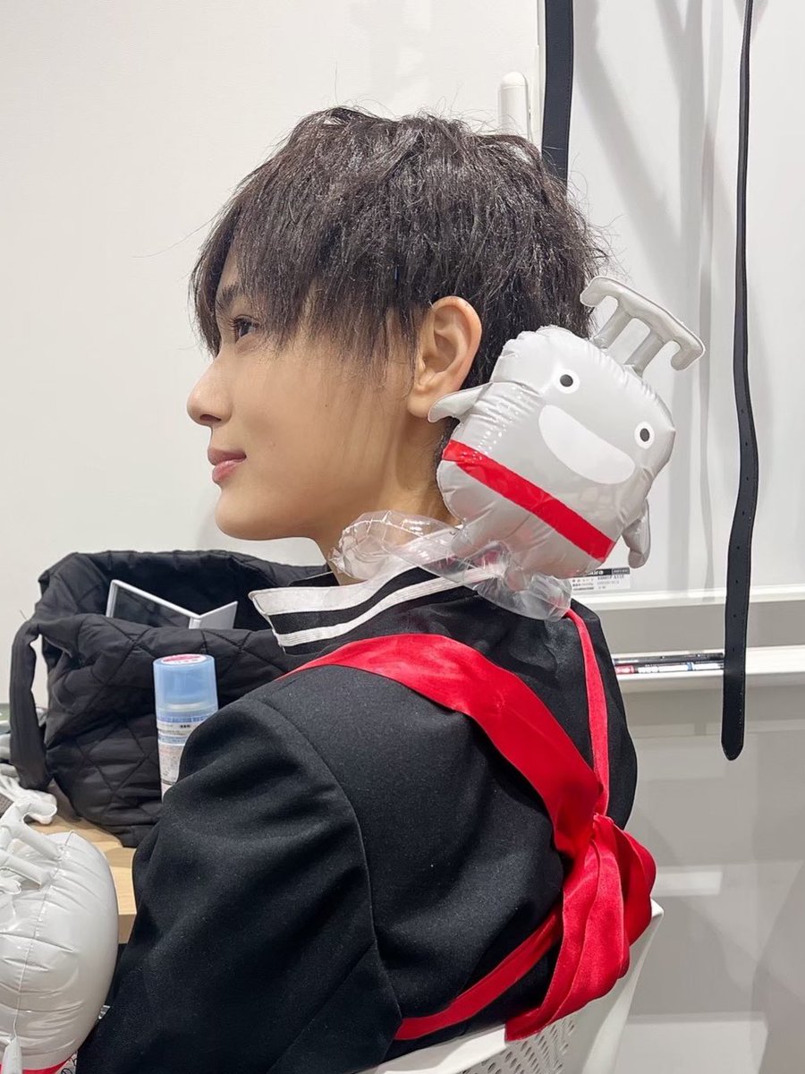 よしくんお誕生日おめでとう〜！！！ 先月俺の誕生日をお祝いして