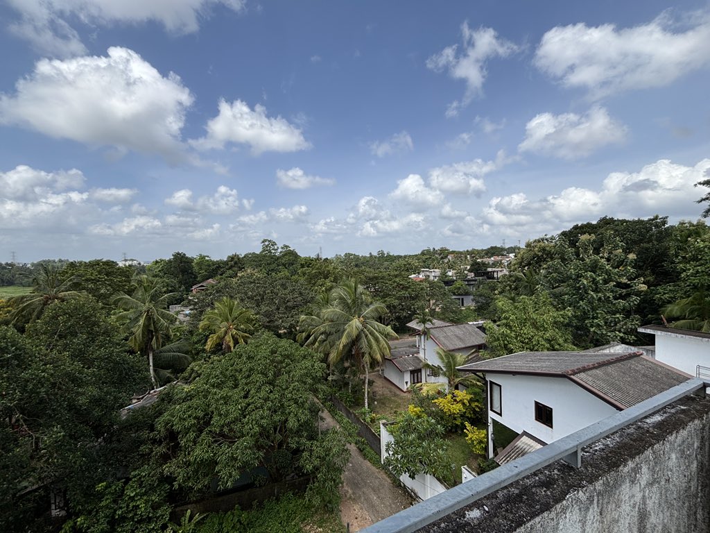 rahimkom's tweet image. What a beautiful weather in Sri Lanka!

@SriLankaTweet