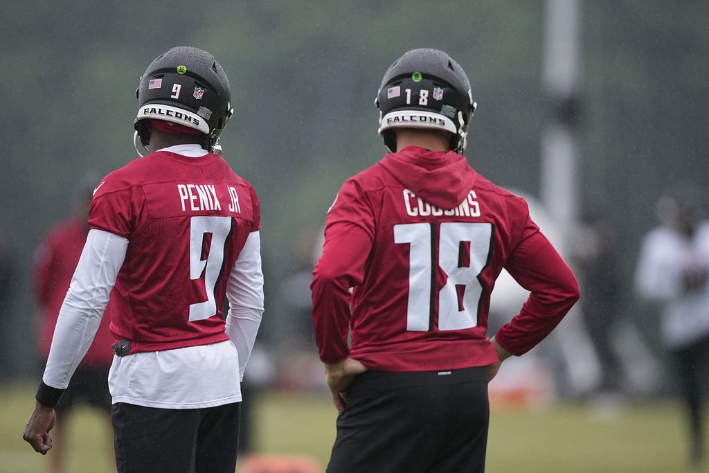 RapSheet's tweet photo. #Falcons QB Kirk Cousins, who has skipped voluntary OTAs, is present at mandatory minicamp, per The Insiders. No surprise. Cousins is set to be the backup to starter Michael Penix Jr, absent a trade prior to the season. 

Atlanta has said it plans on keeping him. https://t.co/z2SKJMwyf6