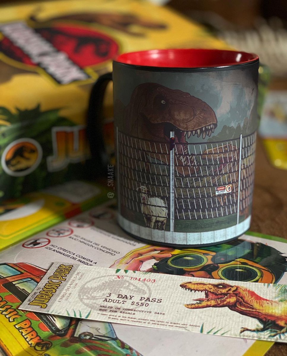 ABYstyle (@_abystyle) on Twitter photo You can see your mug change when you pour your hot chocolate or your coffee. 
If you're still not convinced, pour your warm drink in this Jurassic Park mug and witness it by yourself!
➡️ AVAILABLE IN OUR ABYSTYLE SHOPS AND OUR ABYSTYLE WEBSITE
📷 _snaake
#JurassicPark You can see your mug change when you pour your hot chocolate or your coffee. 
If you're still not convinced, pour your warm drink in this Jurassic Park mug and witness it by yourself!
➡️ AVAILABLE IN OUR ABYSTYLE SHOPS AND OUR ABYSTYLE WEBSITE
📷 _snaake
#JurassicPark