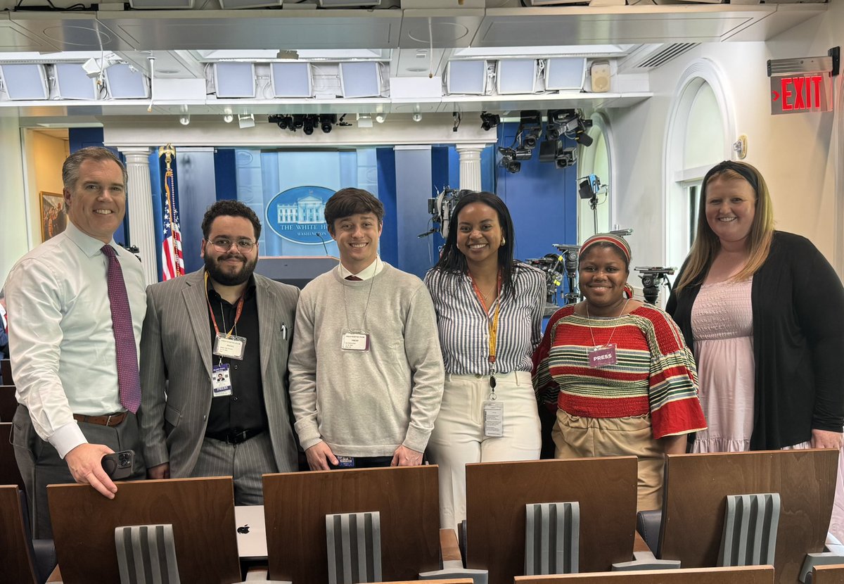 Special thanks to <a href="/MedillSchool/">Northwestern Medill</a> alums <a href="/PeterAlexander/">Peter Alexander</a> and <a href="/carolinerkenny/">Caroline Kenny</a> from <a href="/NBCNews/">NBC News</a> for taking time out of their day to chat with us at the White House!