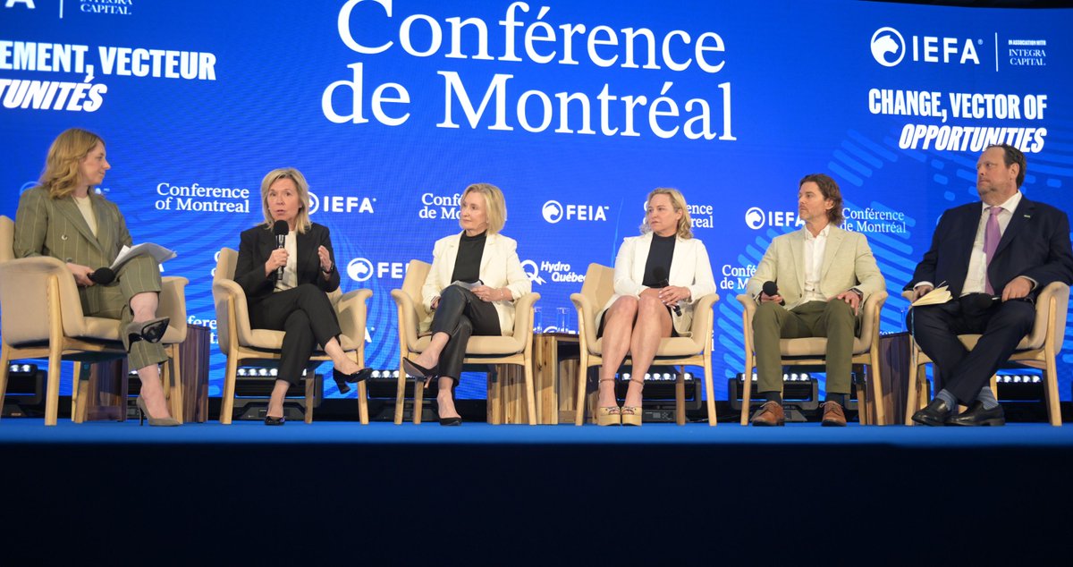 M_Biron's tweet photo. J’ai participé au panel « Propulser l’économie du Québec à l’international » dans le cadre de la 31e édition de la #ConfMTL. Merci aux panélistes et aux organisateurs! 
 
@ForumAmeriques 
@MRIF_Quebec https://t.co/9NPbE0X8fL