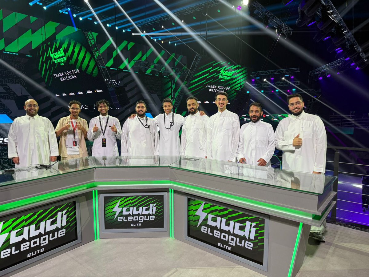 Henky | Abdulaziz Almuhanna 🇸🇦 (@1henky) on Twitter photo ختام <a href="/SaudieLeague/">الدوري السعودي للرياضات الإلكترونية</a> الميجر 2 ببجي موبايل!
مبروك للأبطال <a href="/R8xesports/">R8 Esports</a> على الفوز المستحق 🏆
شكر كبير لكل الشباب الي كانو سبب من أسباب نجاح الدوري 🙏🏻♥️
#SELPUBGMobile ختام <a href="/SaudieLeague/">الدوري السعودي للرياضات الإلكترونية</a> الميجر 2 ببجي موبايل!
مبروك للأبطال <a href="/R8xesports/">R8 Esports</a> على الفوز المستحق 🏆
شكر كبير لكل الشباب الي كانو سبب من أسباب نجاح الدوري 🙏🏻♥️
#SELPUBGMobile