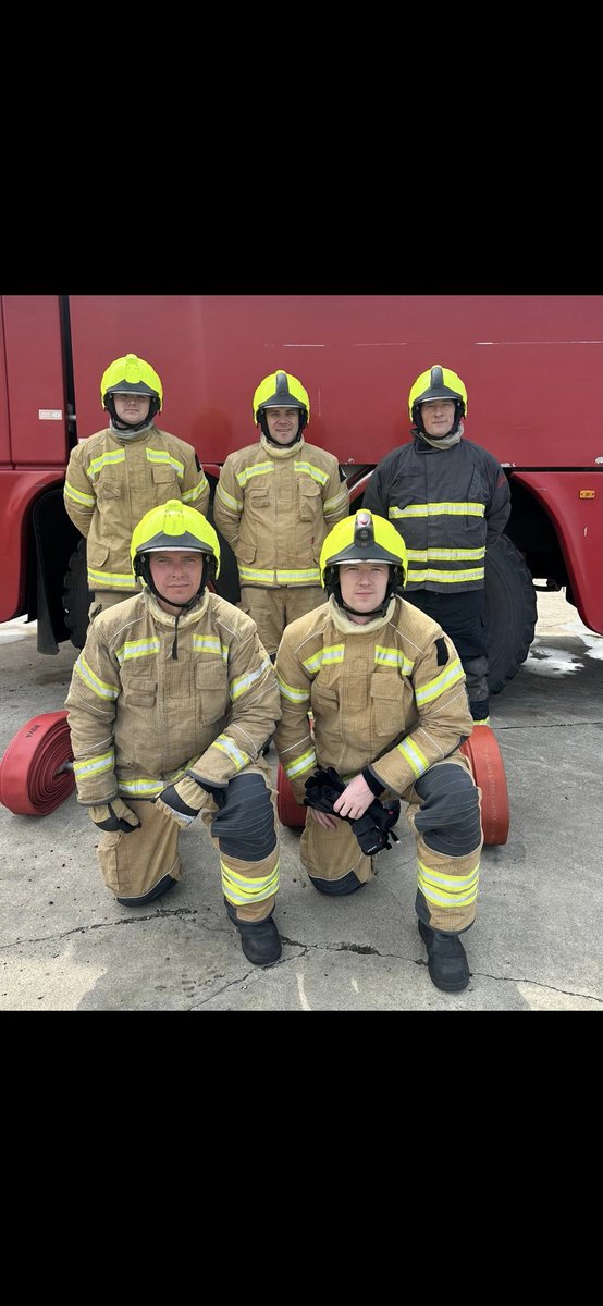westonairport's tweet image. Some of our newest Weston team members are training this week ahead of a busy few months at the airport! Welcome guys 🙌✈️