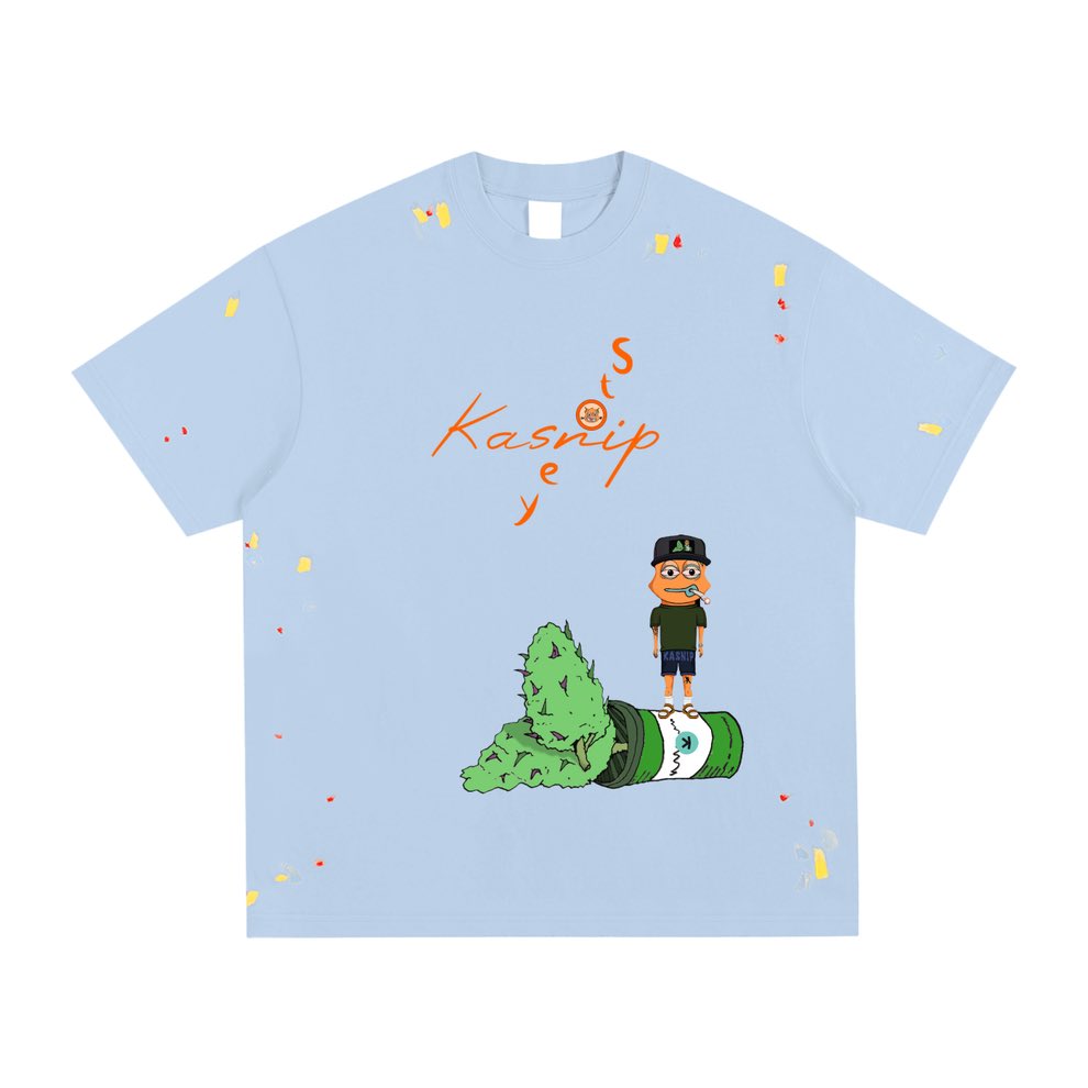 KasnipKRC20's tweet image. Our new limited edition “Connoisseur” Tee just dropped 🐾

Comes in a nice sky blue color with paint splatter accents.

There’s only 10x of these in existence ‼️

Each person that buys one will be entered to win 5,000,000 $Kasnip tokens, a $Stoney1 NFT and 850 Kaspa 🐈

Pick one…