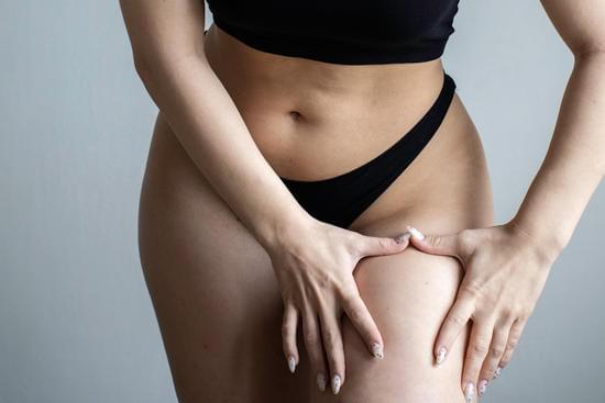 bioflect's tweet image. Goodbye toxins, hello skin glow ✨ Bioflect FIR micromassage garments support your body’s natural detox and reduce cellulite with every wear.

Check out our current lineup: therapygarments.com

#CelluliteCare #InfraredCompression 🍃🌞