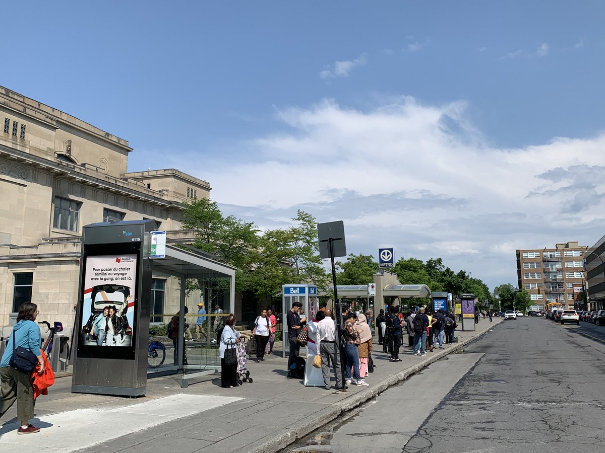 Kalina Laframboise (@kaylaframboise) on Twitter photo Long lines in the heat for the bus outside Parc Métro station as afternoon STM service picks up again. One commuter said the strike has been “difficult” for common people. <a href="/mtlgazette/">Montreal Gazette</a> Long lines in the heat for the bus outside Parc Métro station as afternoon STM service picks up again. One commuter said the strike has been “difficult” for common people. <a href="/mtlgazette/">Montreal Gazette</a>