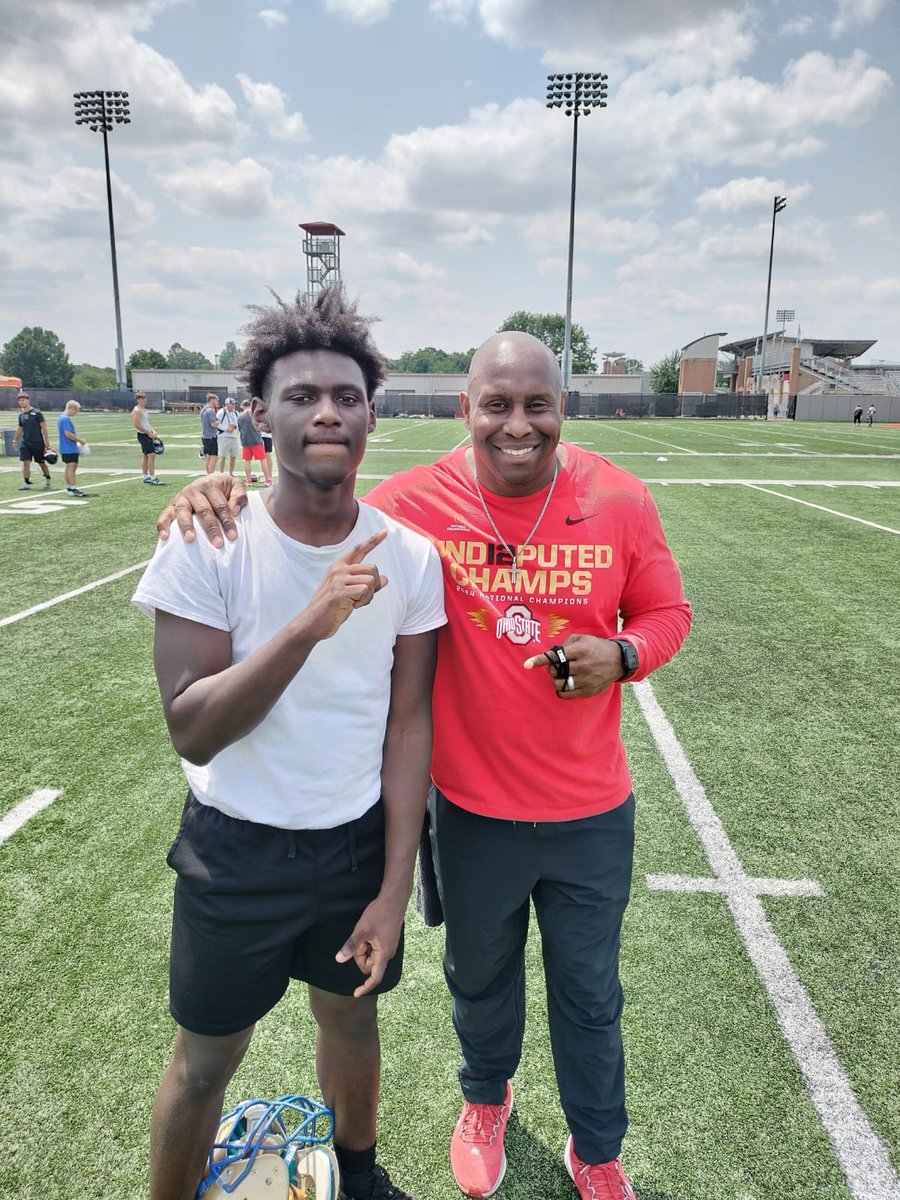 _gabrielwatson's tweet image. Great time today working out and meeting the coaching staff at @OhioStateFB.  Great staff and awesome community.

@Locklyn33 @OhioStAthletics 
@NwGaFootball @PrepRedzoneGA 
@ucfreport @bsa28_ @borntocompete @NwGaFootball 
@sixstarfootball @itgnext_georgia 
@On3Recruits