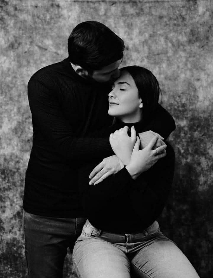 ایک وحشت ہے ترے قٌرب کی خواہش لیکن
ایسی وحشت بھی محبت کے سَبَب ہوتی ہے
🥀🖤