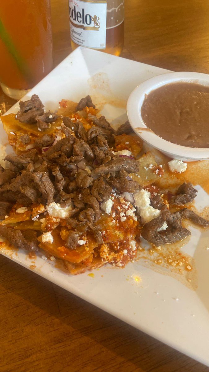esmesheerer's tweet photo. Me, myself and I. Having brunch and…Reminiscing about the times I spent with my BFF here… 

love you Silvano. 🍻 

Ill never forget his friendship and his LOYALTY to our friendship. He defended me, he respected me and best of all… he loved me. Miss him every single day. 💝 https://t.co/XFU5rV1vxg