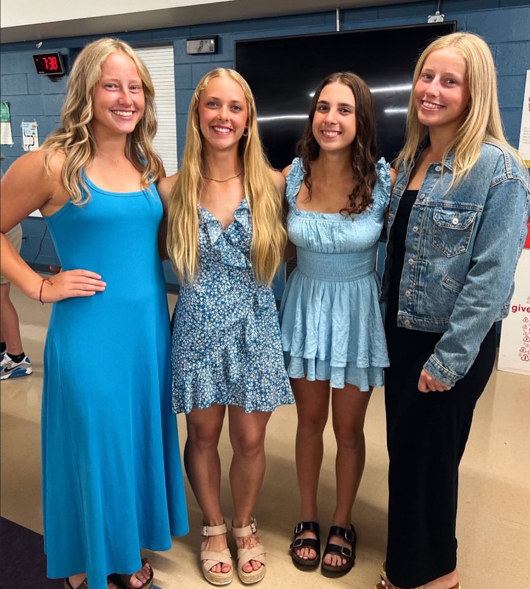 This high school season, we ended the year 21-7 with winning our conference and the 2025 Diamond Classic. I batted a .430 BA with a .495 OBP to contribute to the team. I also received the All-Conference and the All-District awards. Loved this season with my girls!