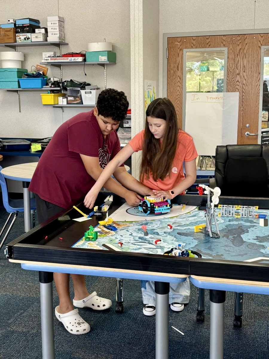 Patricia Lewandowski tweet media