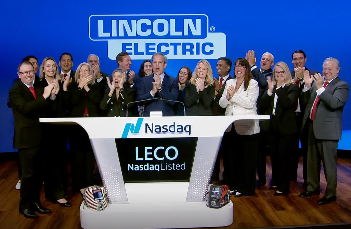 Big thanks to <a href="/Nasdaq/">Nasdaq</a> for hosting us at today’s Bell Ringing Ceremony.

Check out the highlights and celebrate this exciting moment with us: bit.ly/43BeOw7

#Nasdaq #LincolnElectric #WeldRed #WeldRedNation