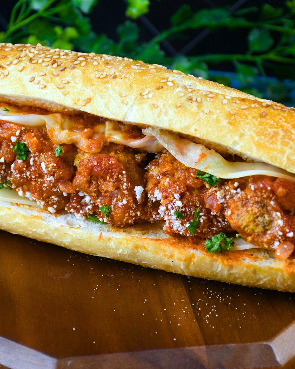 DavesMarketRI's tweet image. Sink your teeth into our new &amp;amp; improved Meatball Grinder! Loaded with juicy meatballs, melted cheese, and zesty marinara on a toasted roll—it's your new crave-worthy classic! 

#MeatballGrinder #MeatballSub #DavesMarketplace #DavesMarketRI #RhodeIsland #BuyFresh #BuyLocal